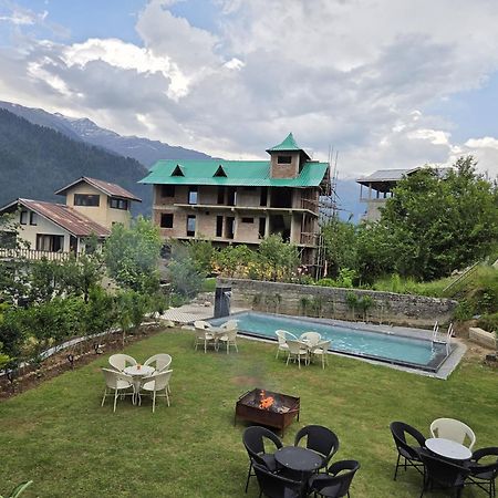 Smuggler Resort By West Western Near To Mall Road & Hadimba Temple # Swimming Pool#Free Pick From Volvo Bus Stand Manāli Dış mekan fotoğraf
